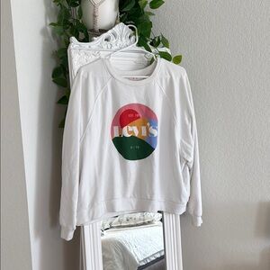 Levi's White Sweatshirt